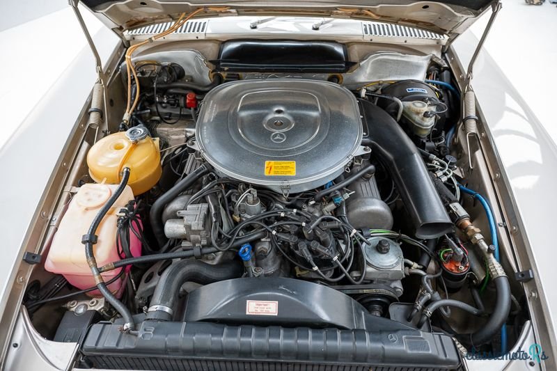 1985' Mercedes-Benz 380SL + Hardtop '85 CH29949 photo #5