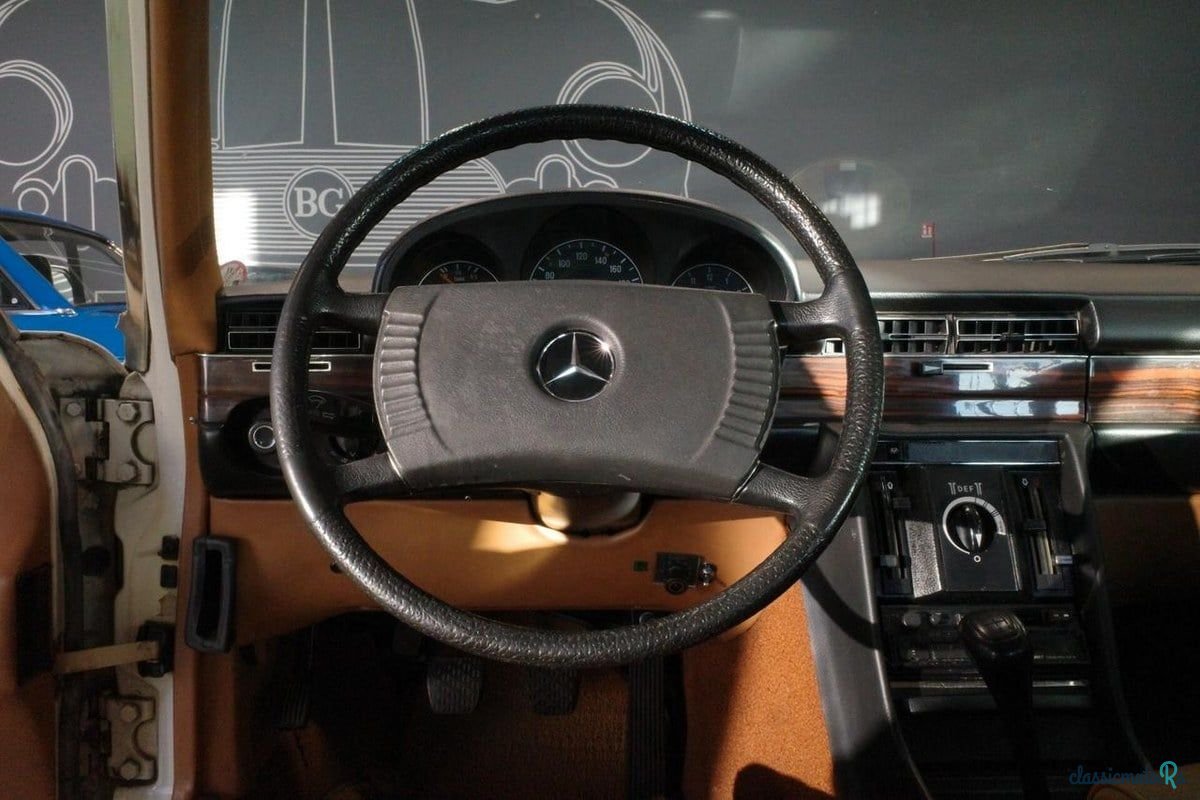 1972' Mercedes-Benz 280 photo #5
