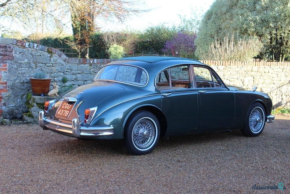 1964' Jaguar Mark II photo #6
