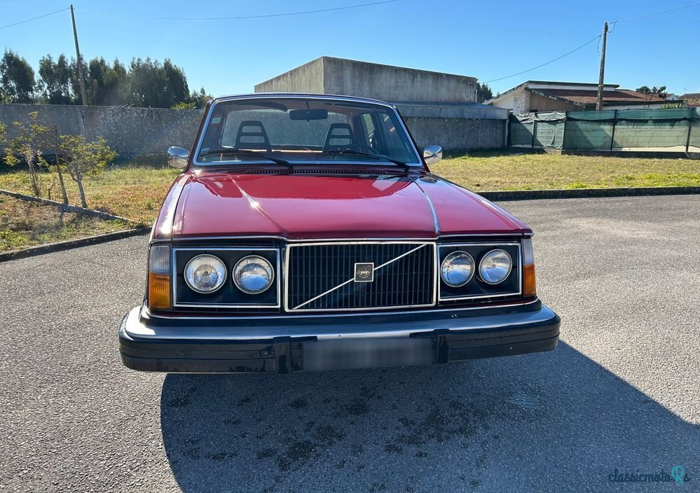 1978' Volvo 244 photo #1