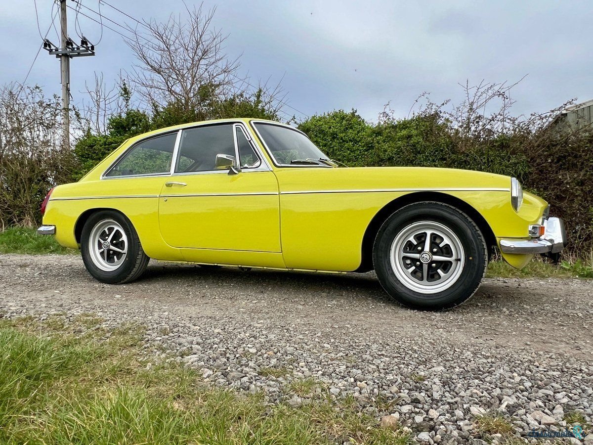 1974' MG MGB photo #5
