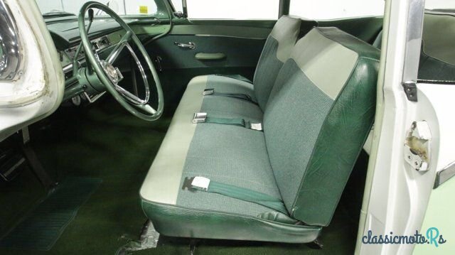 1957' Ford Fairlane photo #3