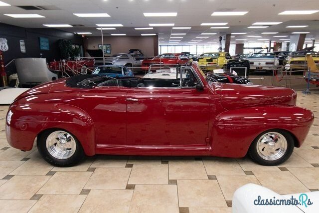 1941' Ford Super Deluxe photo #4