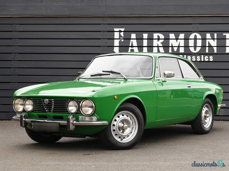 1975' Alfa Romeo 2000 photo #3