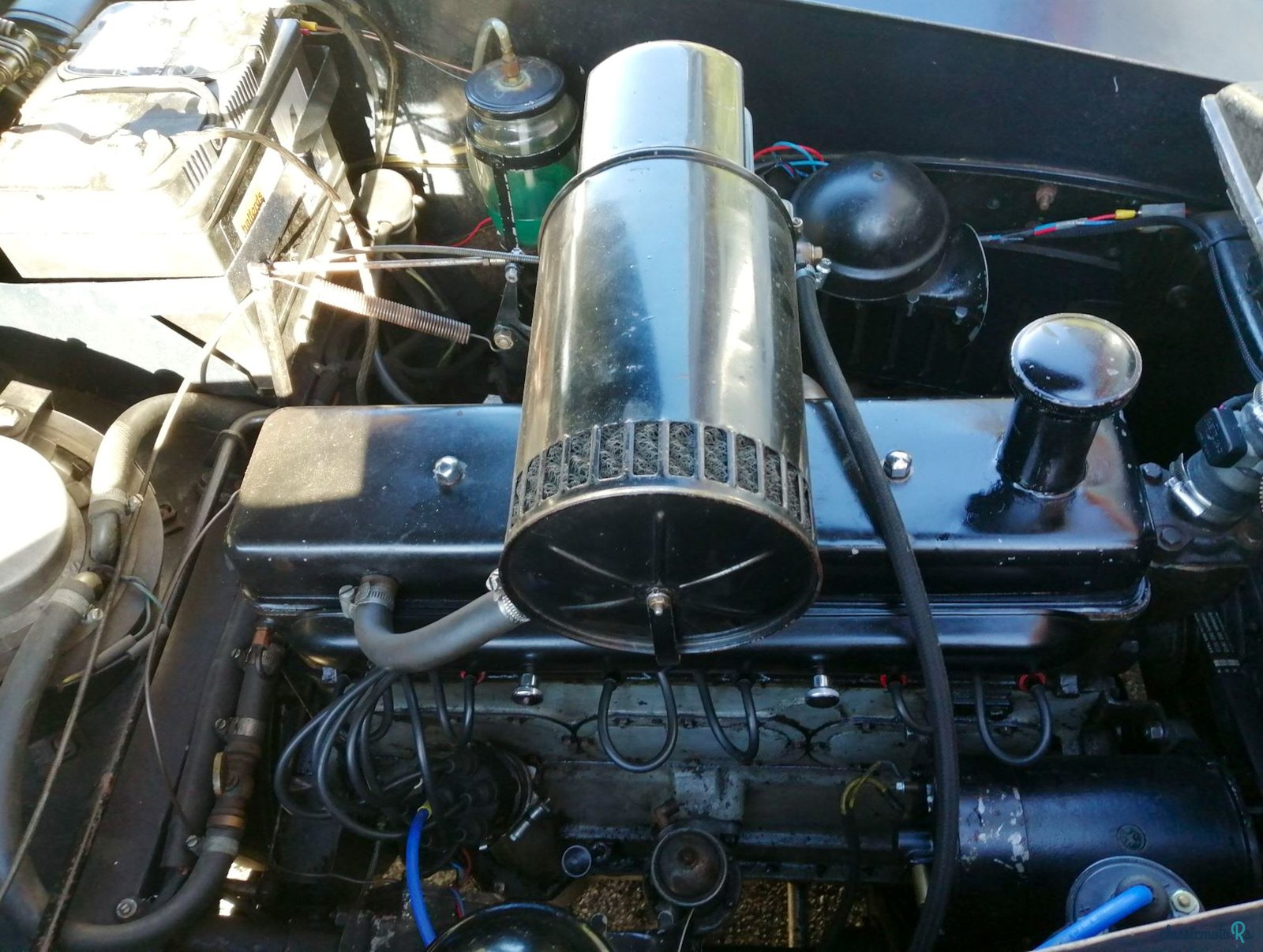 1953' Armstrong-Siddeley Hurricane photo #4