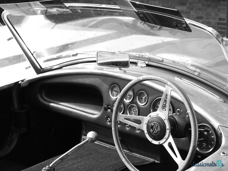 1964' AC Cobra photo #4