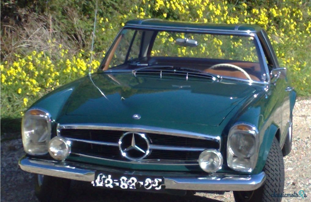 1965' Mercedes-Benz 230 photo #1