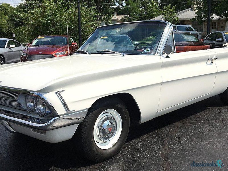 1962' Oldsmobile F-85 photo #4