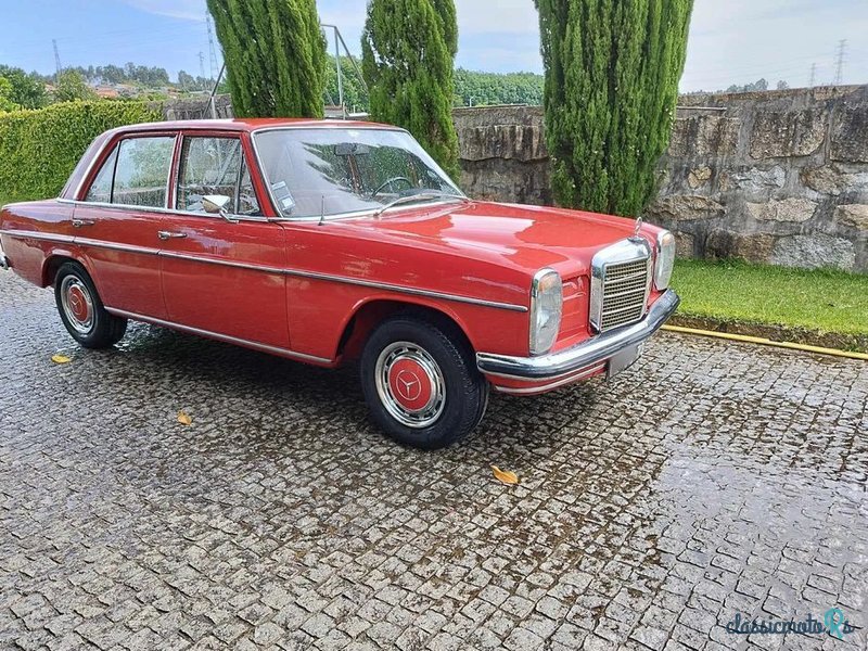 1972' Mercedes-Benz 220 photo #2