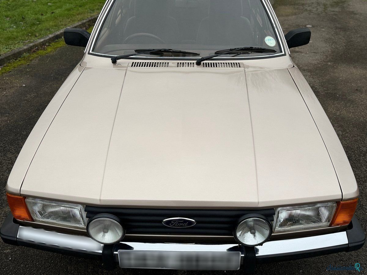 1982' Ford Cortina photo #6