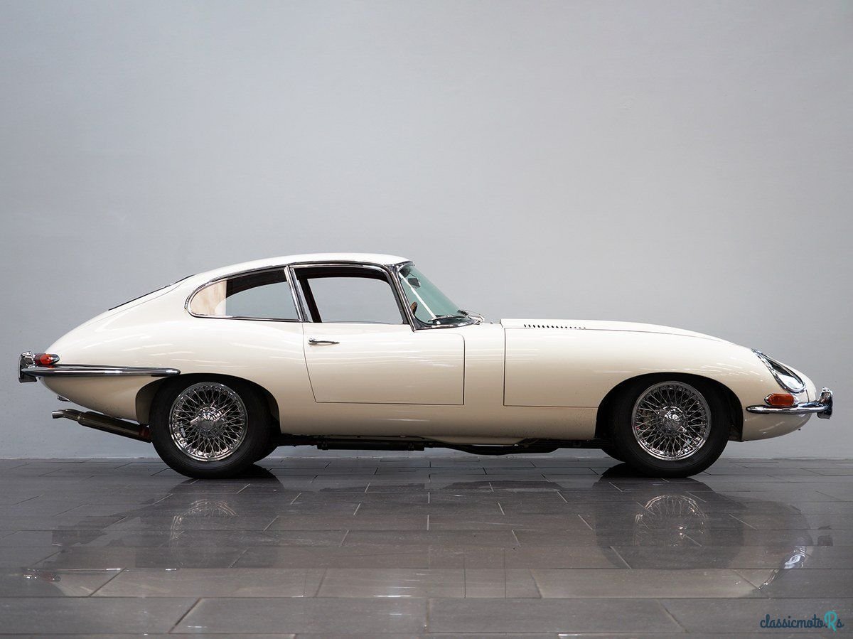 1963' Jaguar E-Type photo #2