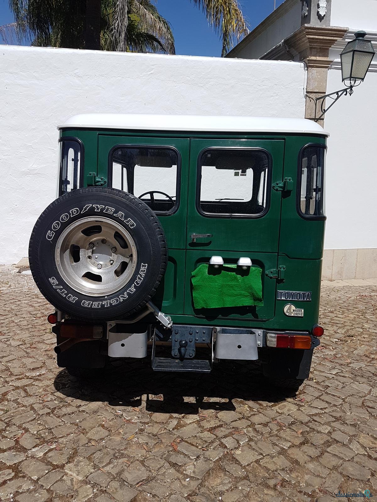 1981' Toyota Land Cruiser photo #3