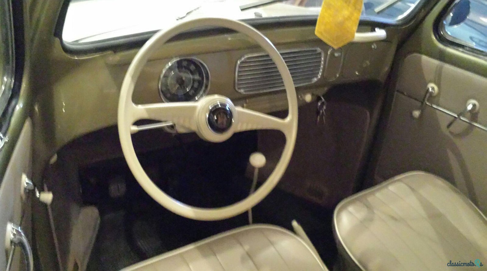 1957' Volkswagen Beetle photo #3