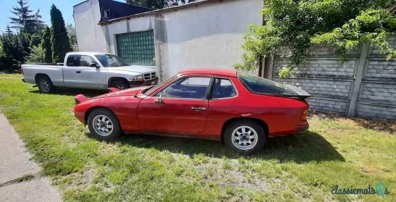 1977' Porsche 924 photo #6