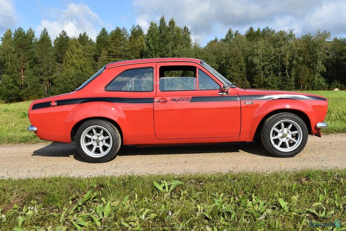 1968' Ford Escort photo #5