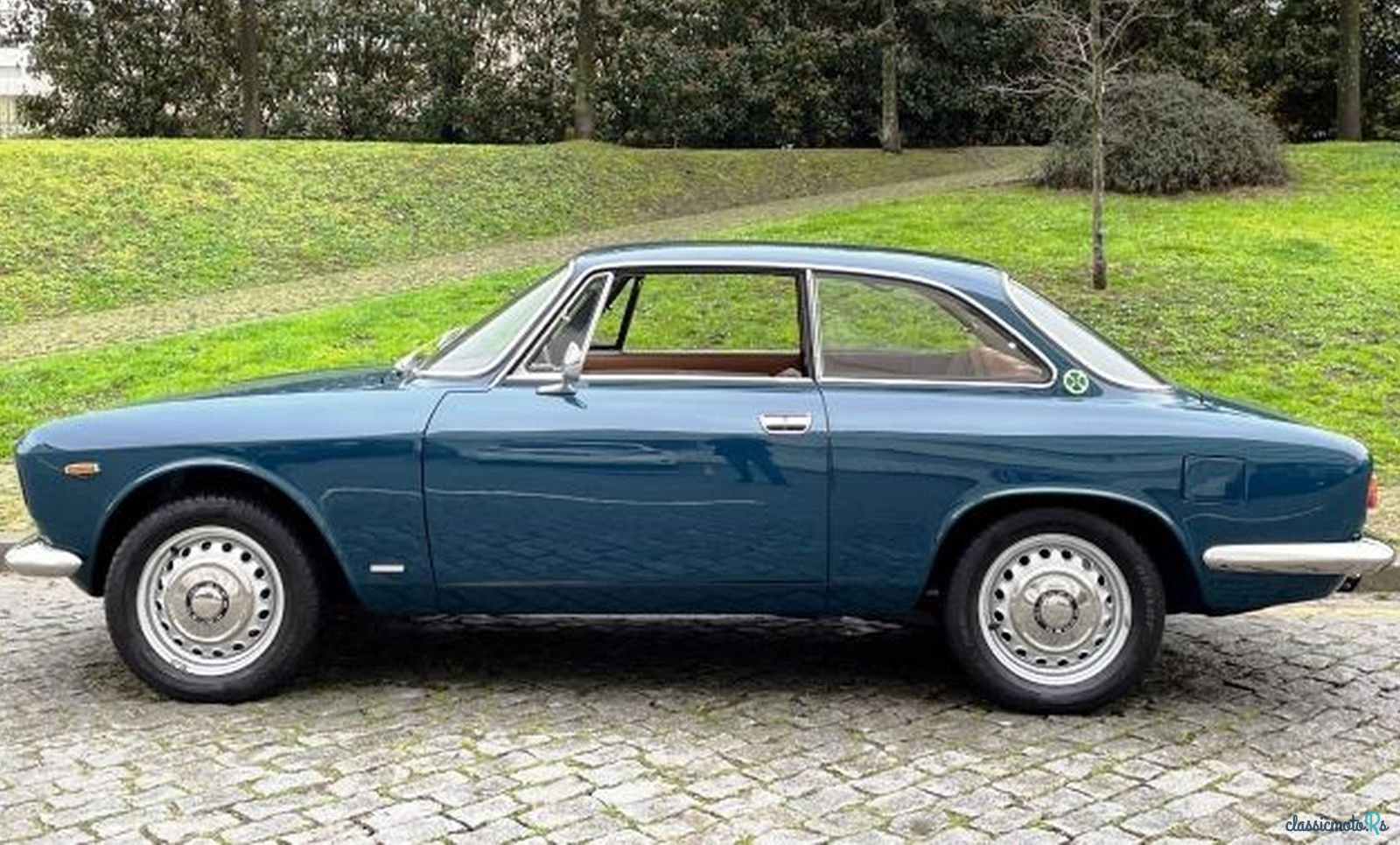 1966' Alfa Romeo Giulia photo #3