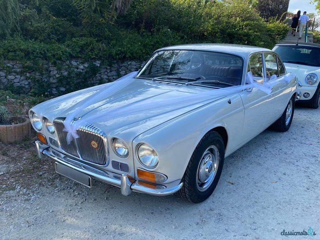 1970' Jaguar Daimler photo #1