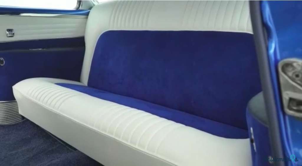 1953' Oldsmobile Series 98 photo #6