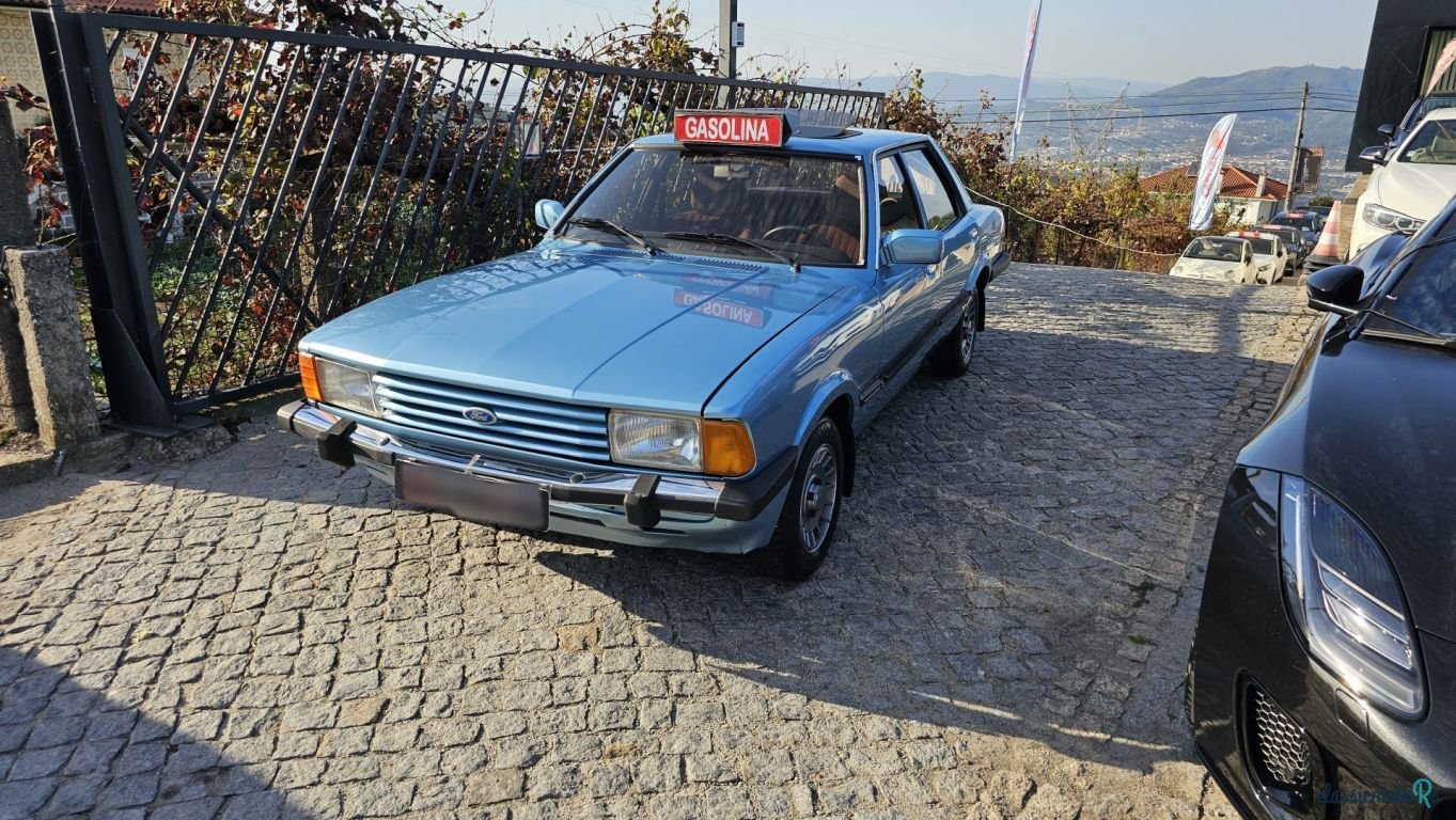 1980' Ford Cortina photo #2
