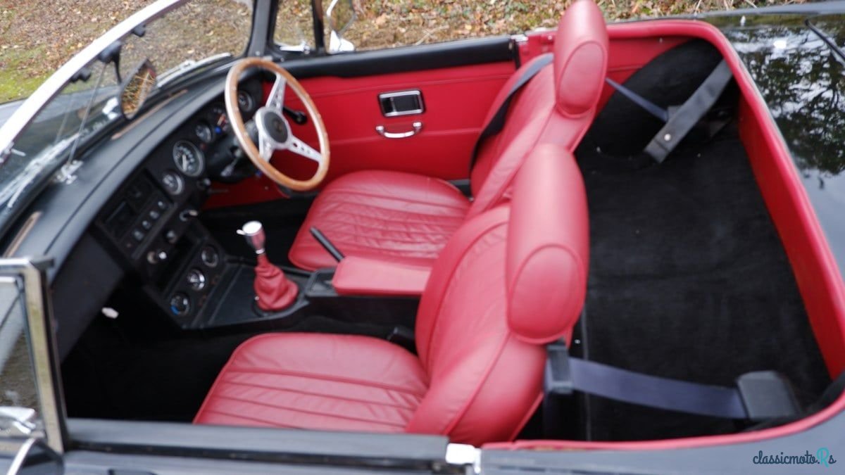 1980' MG MGB photo #6