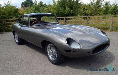1965' Jaguar E Type photo #2