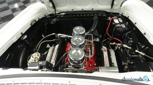 1957' Ford Fairlane photo #4