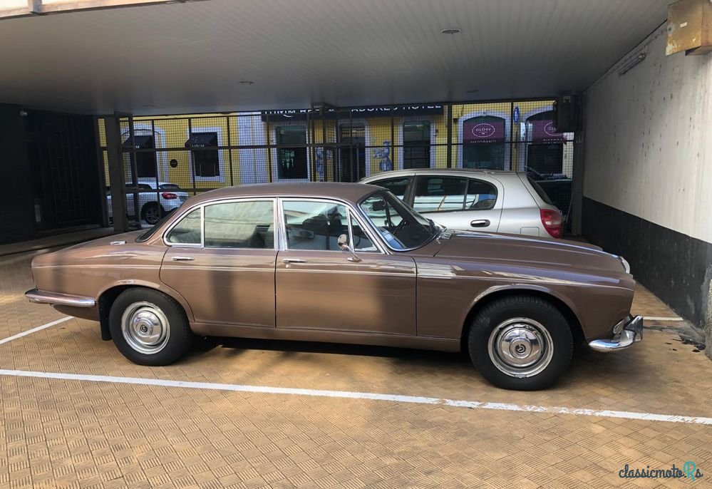 1972' Daimler Sovereign photo #2