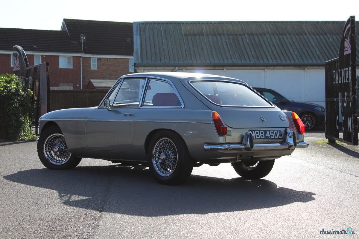 1973' MG MGB photo #2