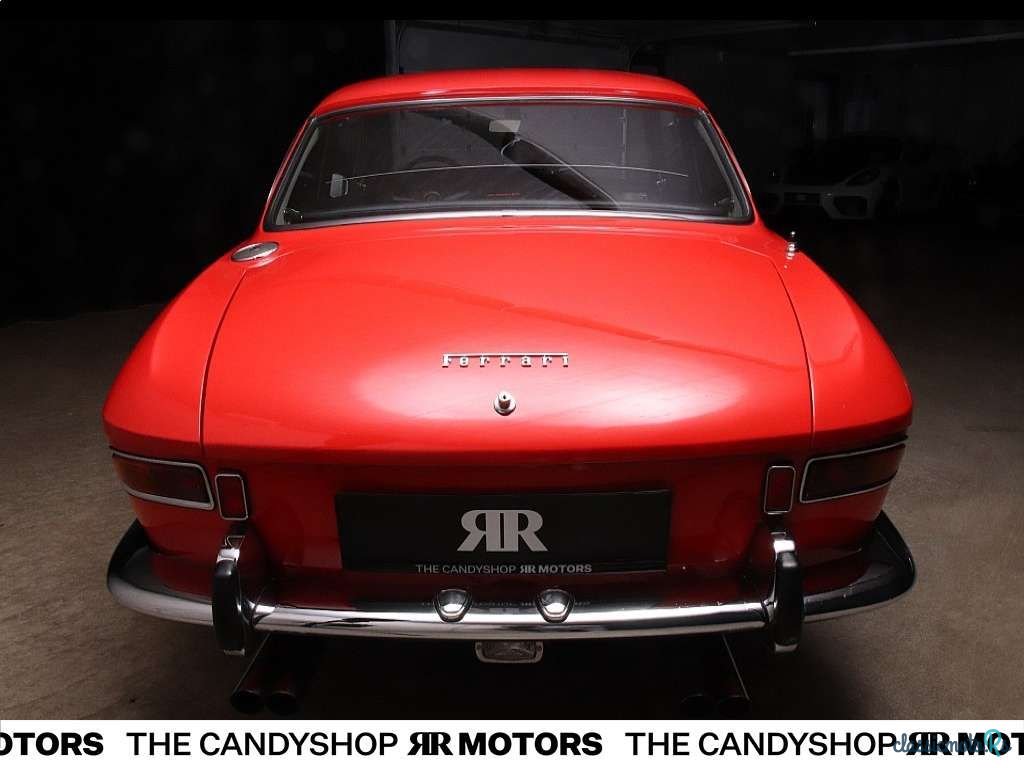 1966' Ferrari 330 GT 2+2 photo #4