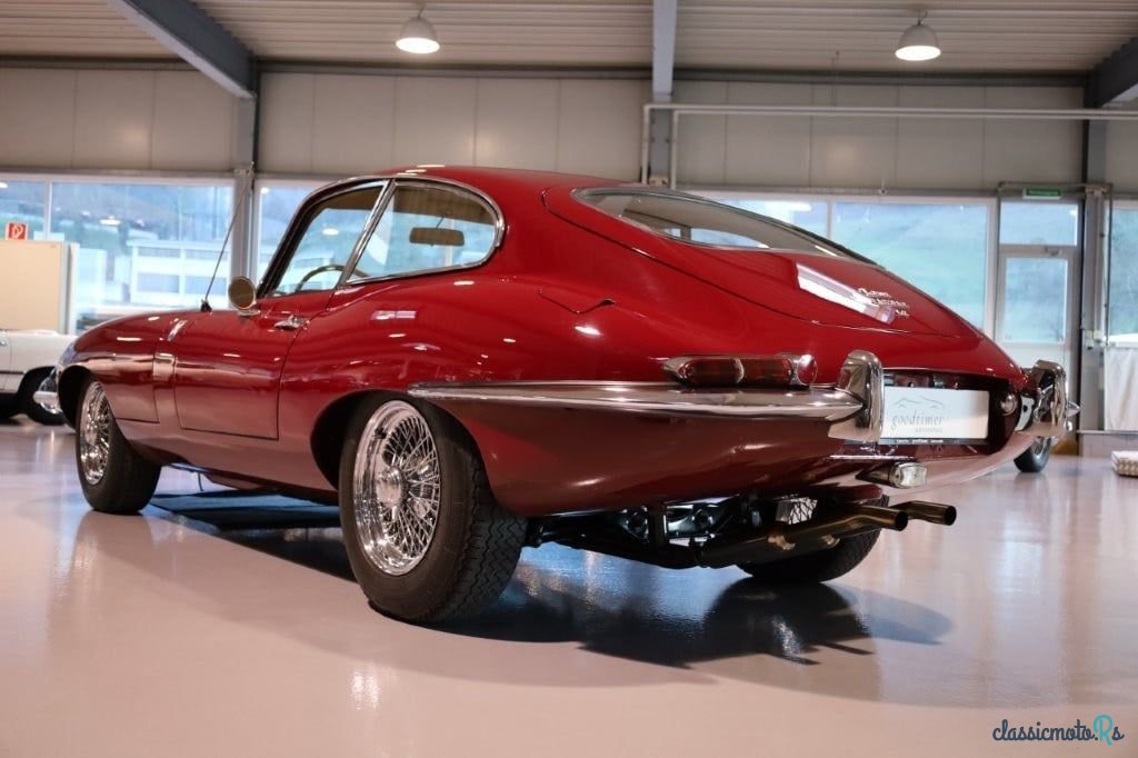 1966' Jaguar E-Type photo #3
