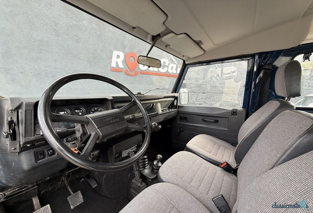 1980' Land Rover Defender photo #3