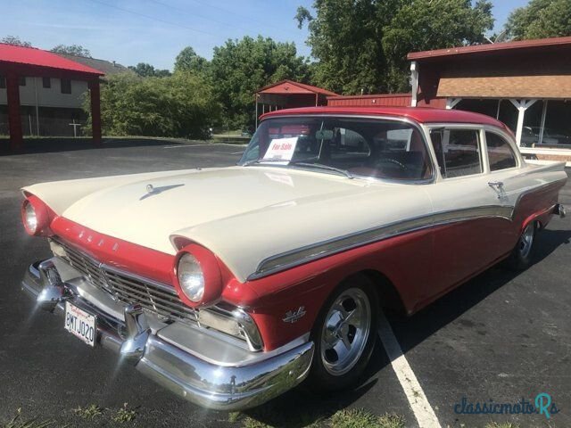1957' Ford Custom photo #5