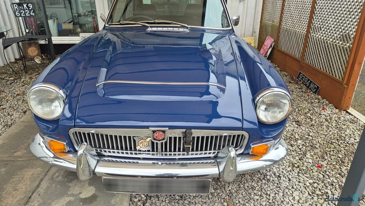 1969' MG MGC photo #2