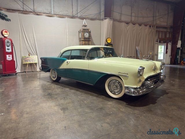 1954' Oldsmobile Ninety-Eight photo #1
