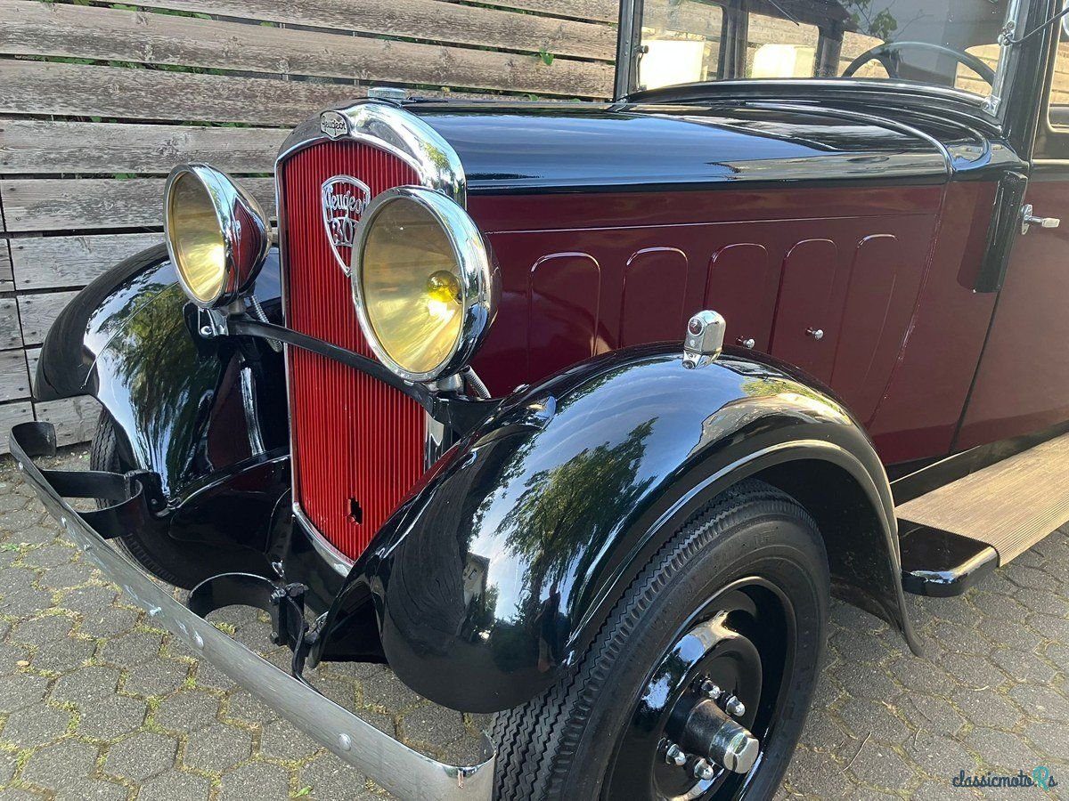 1930' Peugeot 301 photo #4