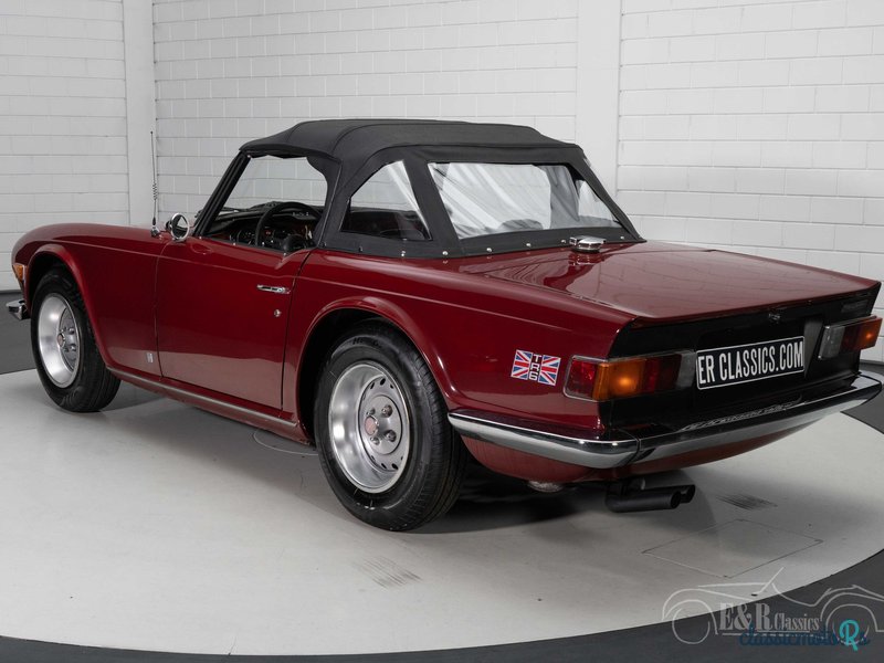 1974' Triumph TR6 photo #5