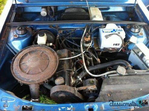 1974' Volkswagen Passat Mk1 Passat B1 photo #2