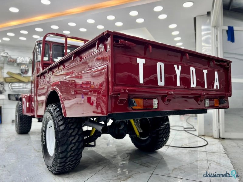 1980' Toyota Land Cruiser photo #5