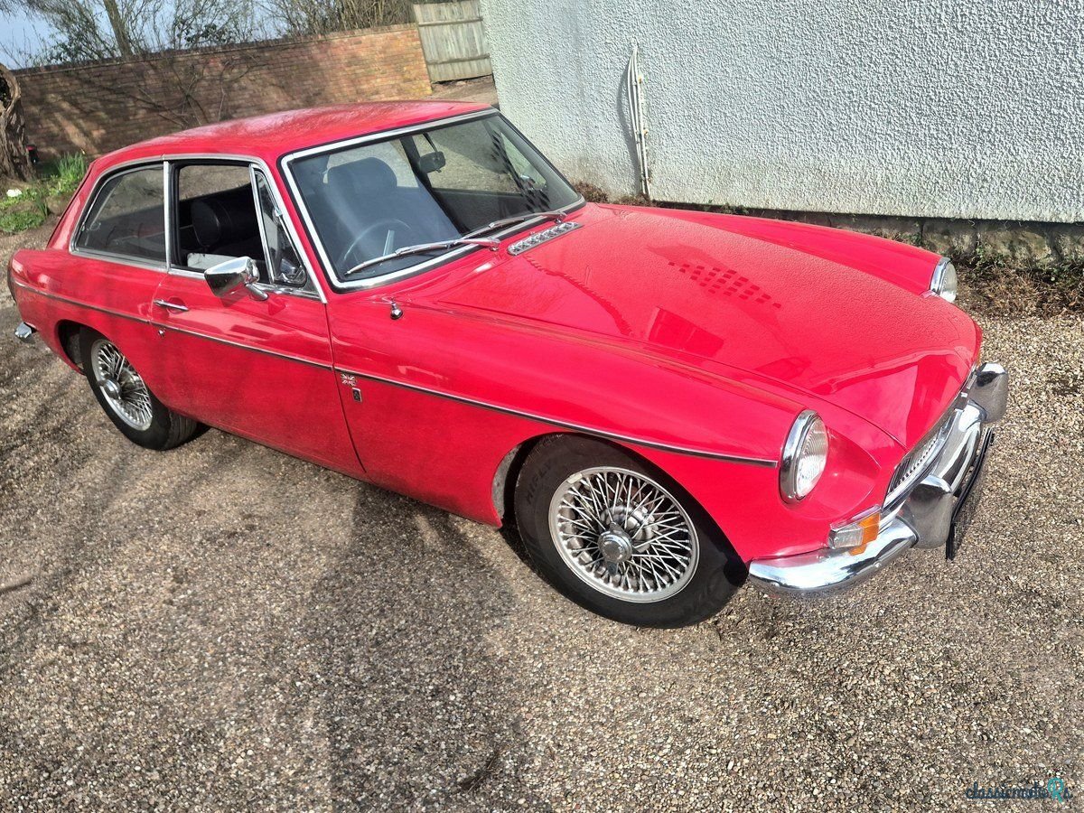 1970' MG MGB photo #2