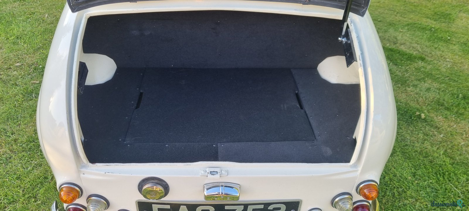 1956' Austin A35 photo #6