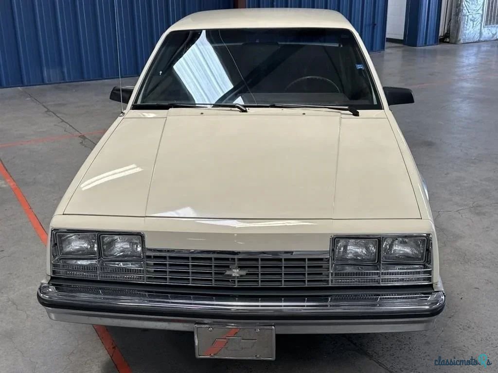 1983' Chevrolet Celebrity photo #2