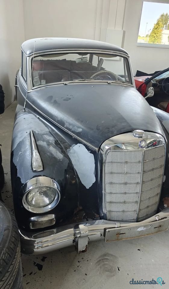 1960' Mercedes-Benz 300D Adenauer photo #3