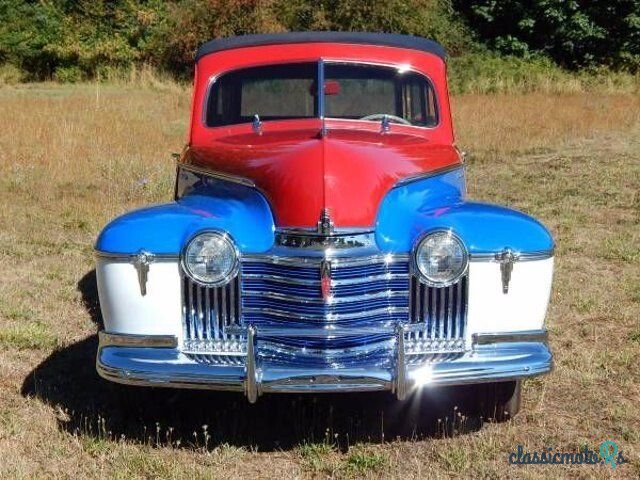 1941' Oldsmobile photo #2