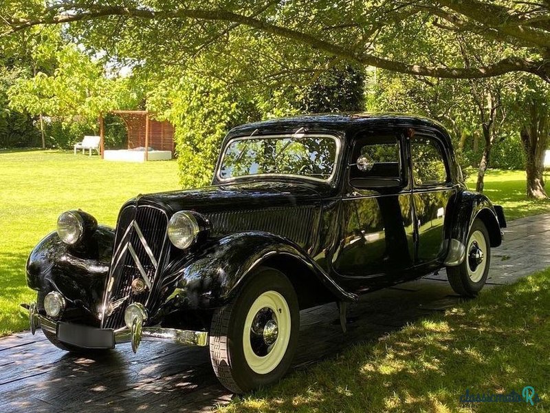 1947' Citroen 11 photo #3