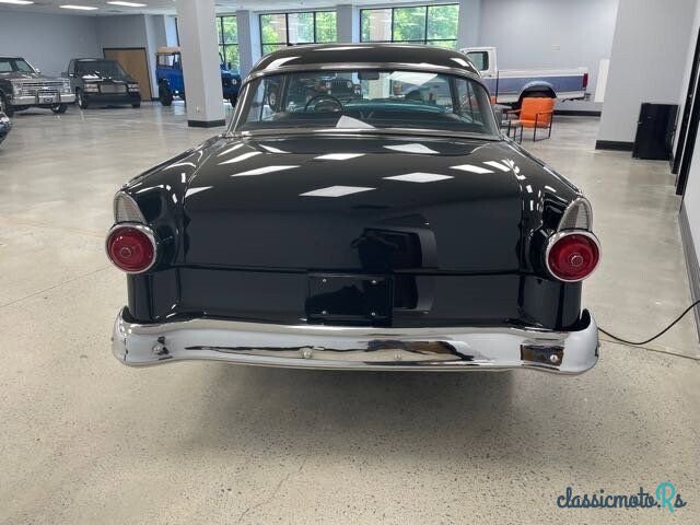 1955' Ford Fairlane photo #4