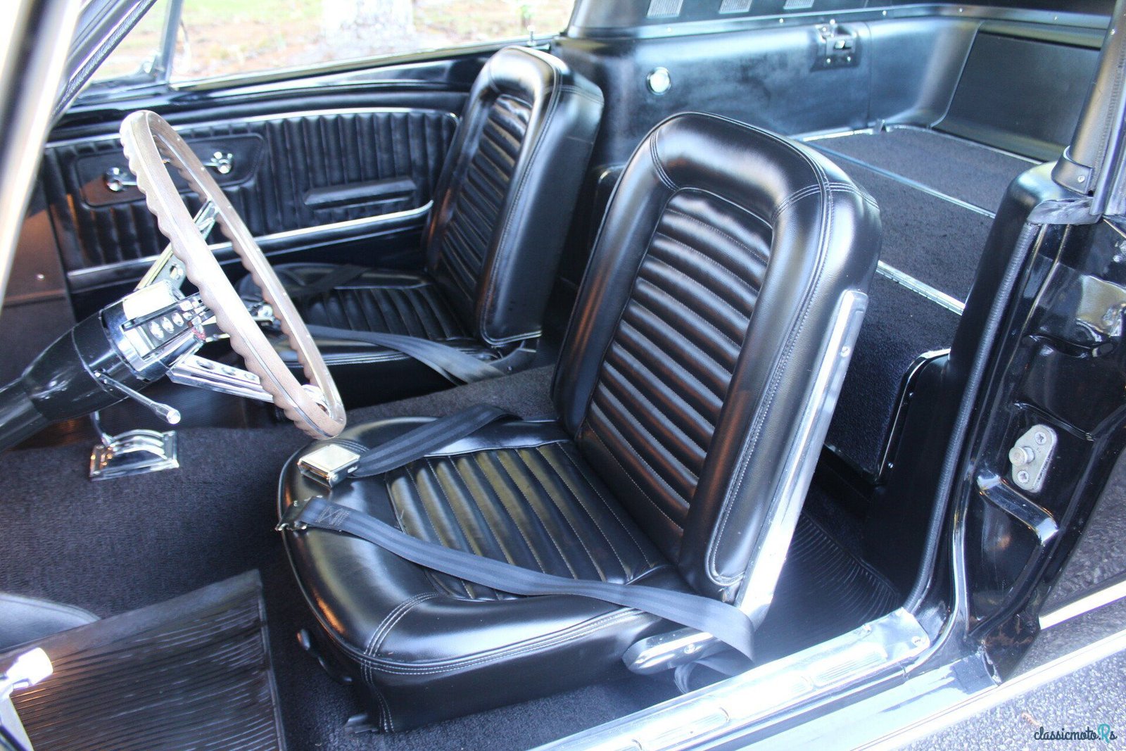 1965' Ford Mustang photo #4