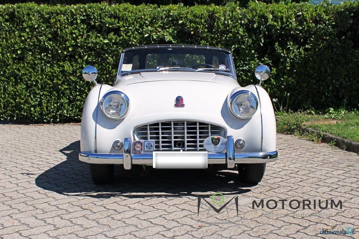 1957' Triumph TR3 photo #2