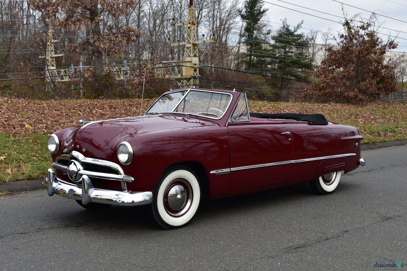 1949' Ford Custom photo #1