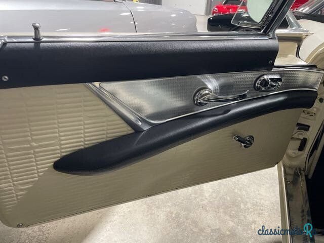 1957' Ford Thunderbird photo #6