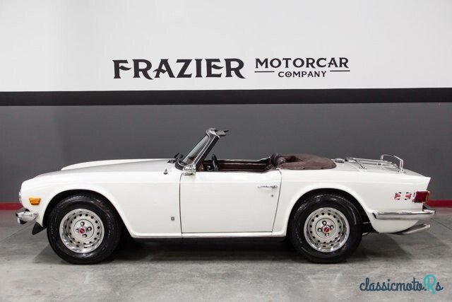 1975' Triumph TR6 photo #4